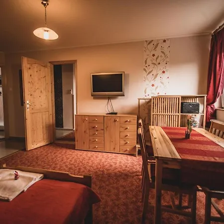 Primavera Vendegszobak