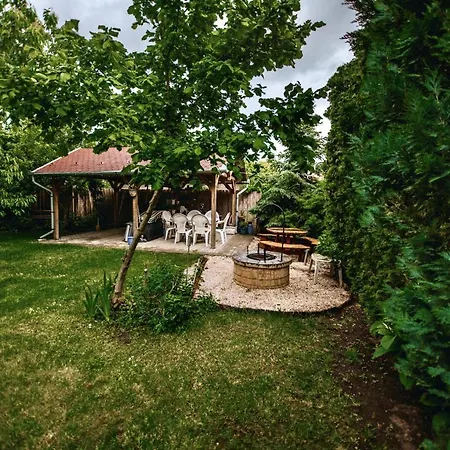 Penzion Primavera Vendegszobak Eger