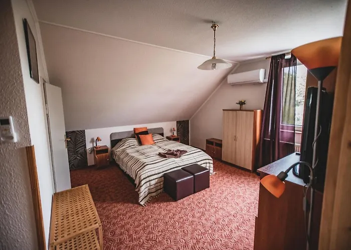 Primavera Vendegszobak Guest house Eger